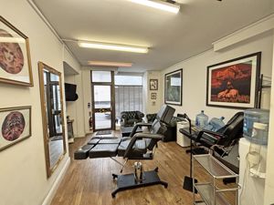 Photo 1- click for photo gallery